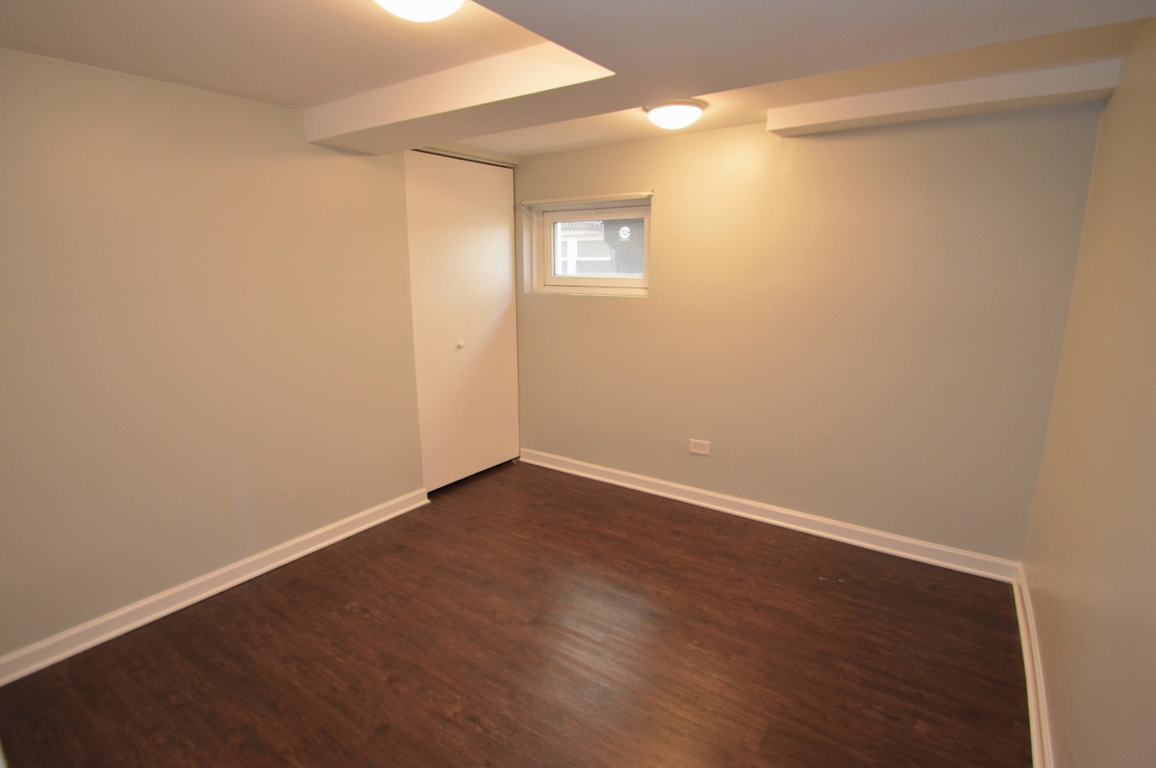 10332 Elizabeth Street #Garden, Westchester, IL 60154
