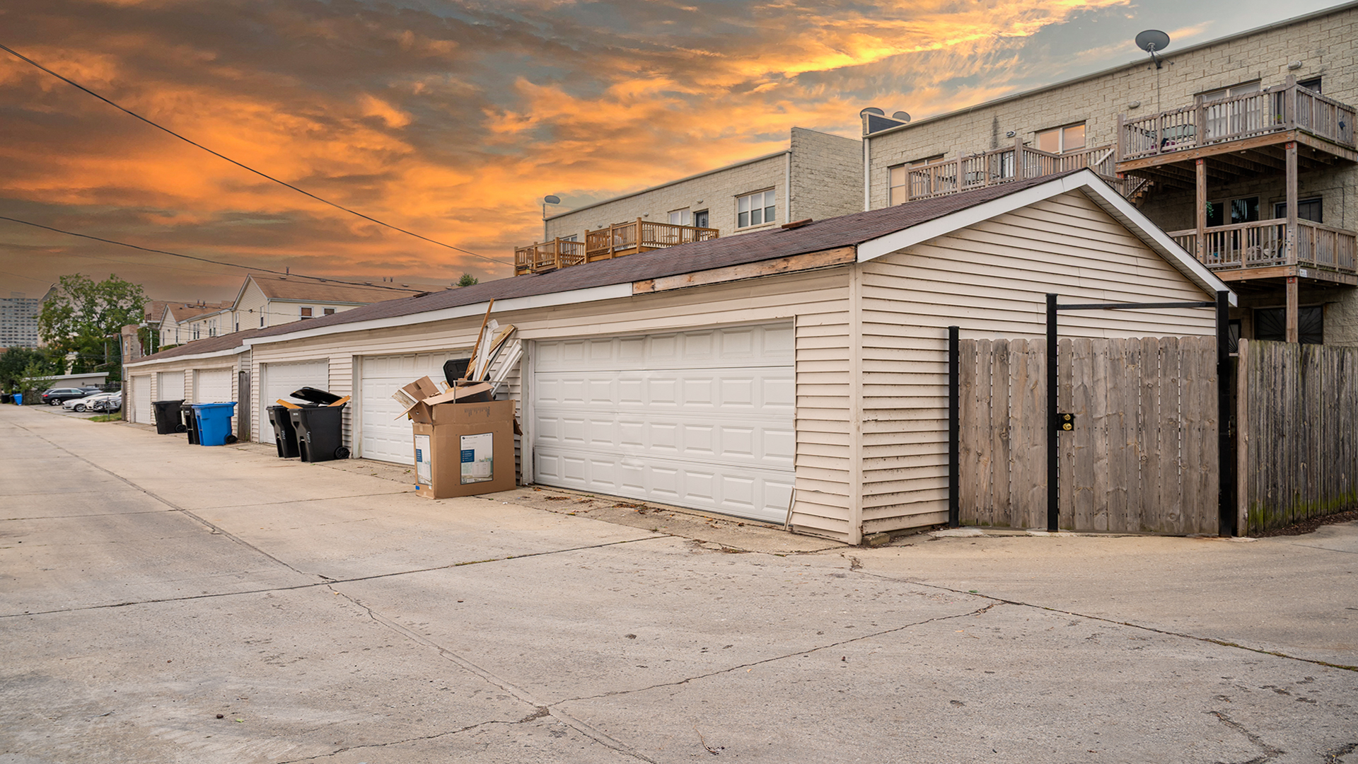 4507 S Lake Park Avenue #3S, Chicago, IL 60653