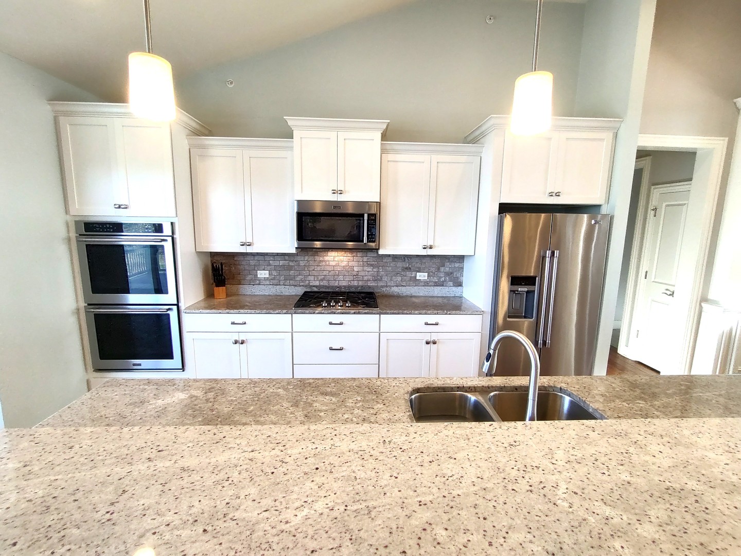 10319 Clearwater Way, Huntley, IL 60142