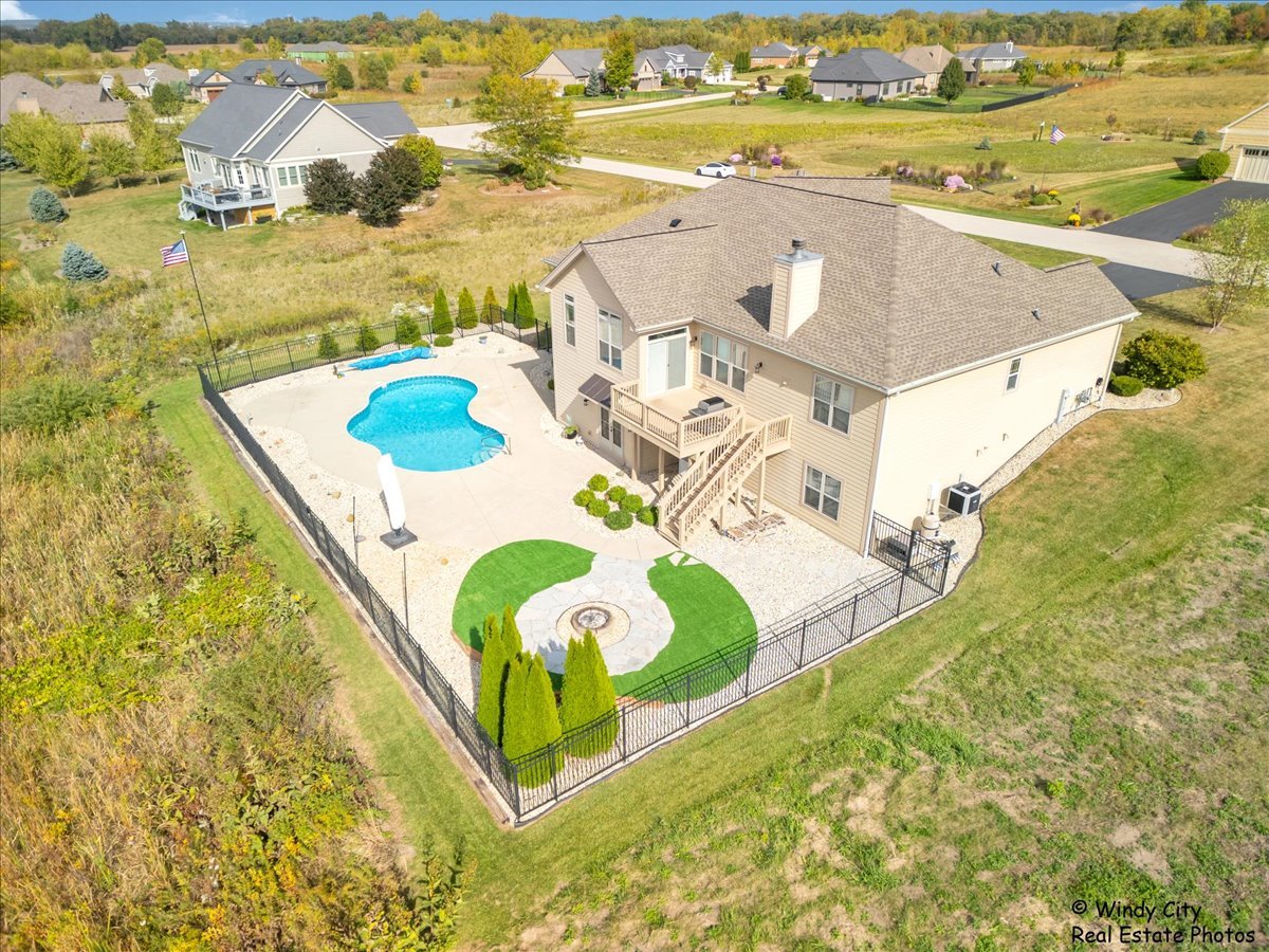 10319 Clearwater Way, Huntley, IL 60142