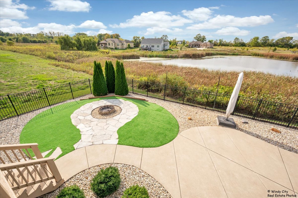 10319 Clearwater Way, Huntley, IL 60142