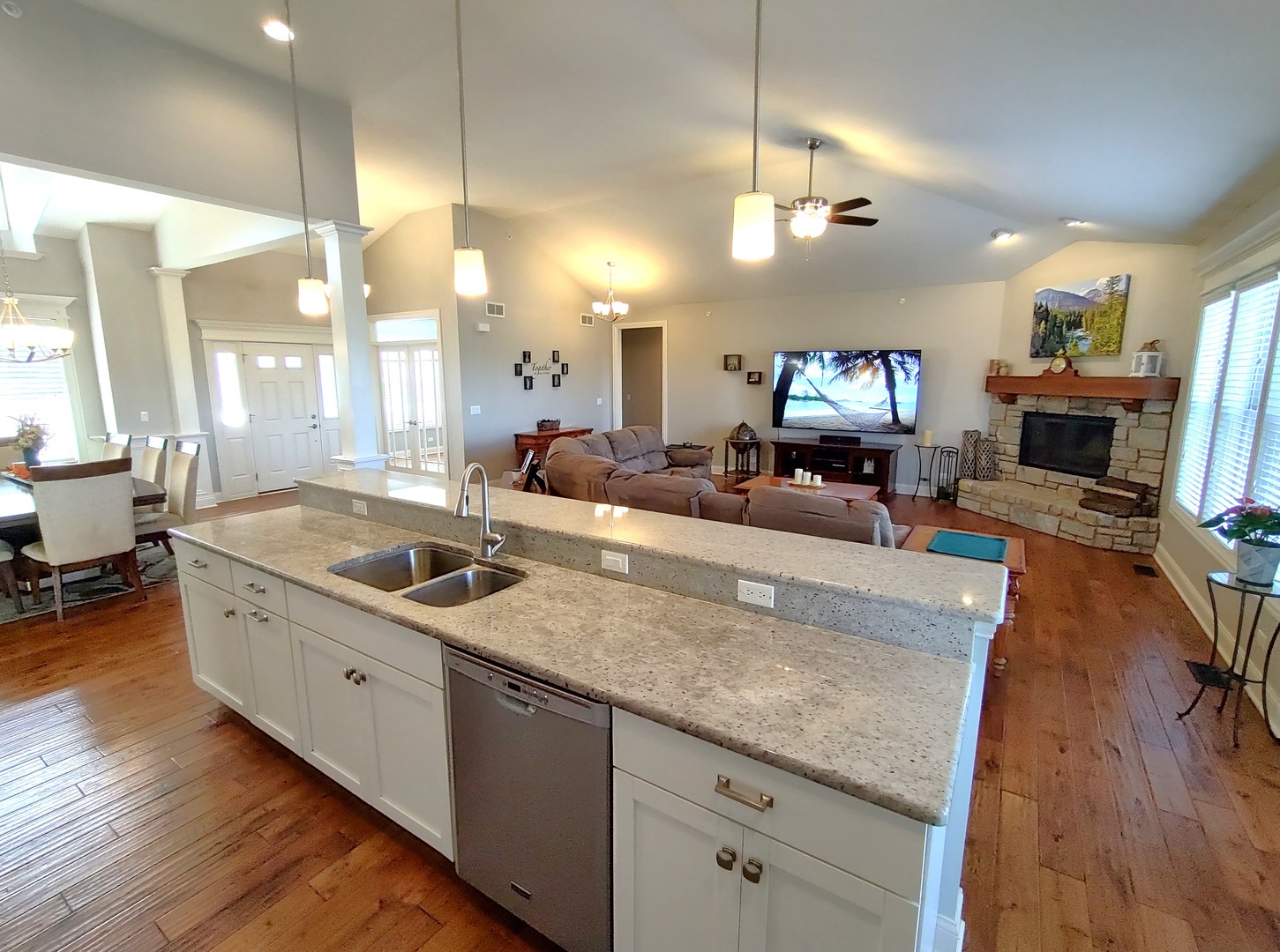 10319 Clearwater Way, Huntley, IL 60142