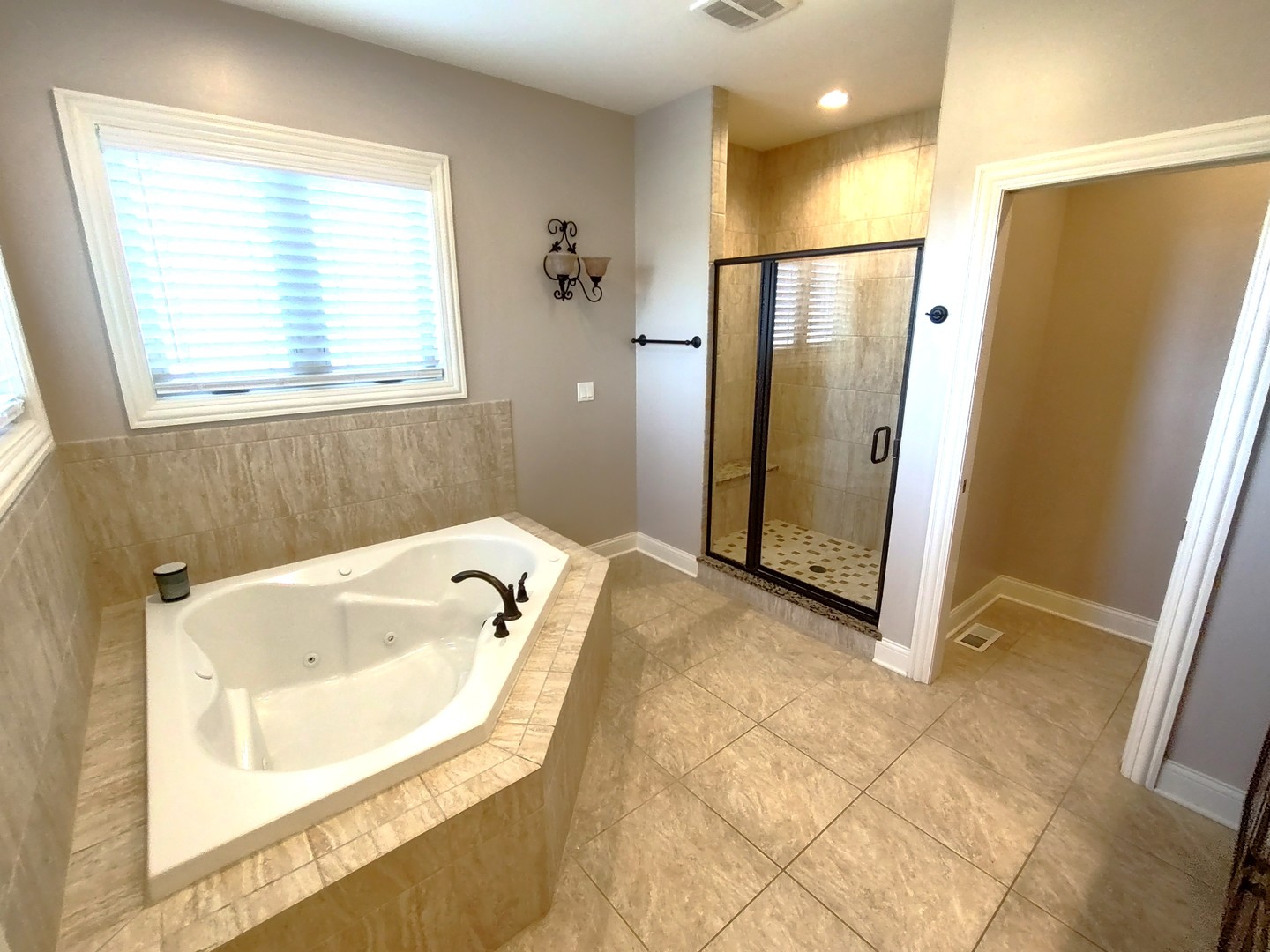 10319 Clearwater Way, Huntley, IL 60142