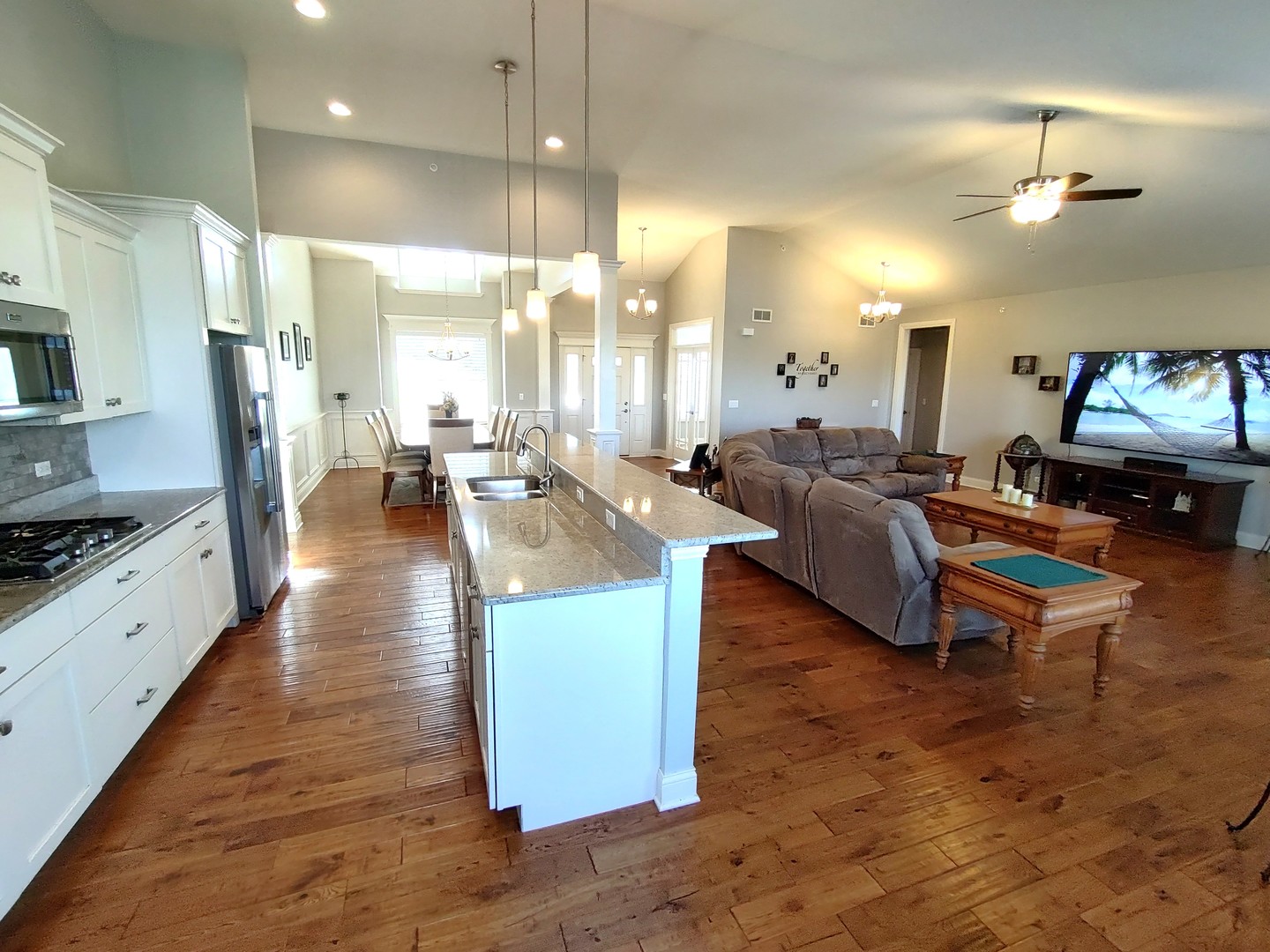 10319 Clearwater Way, Huntley, IL 60142