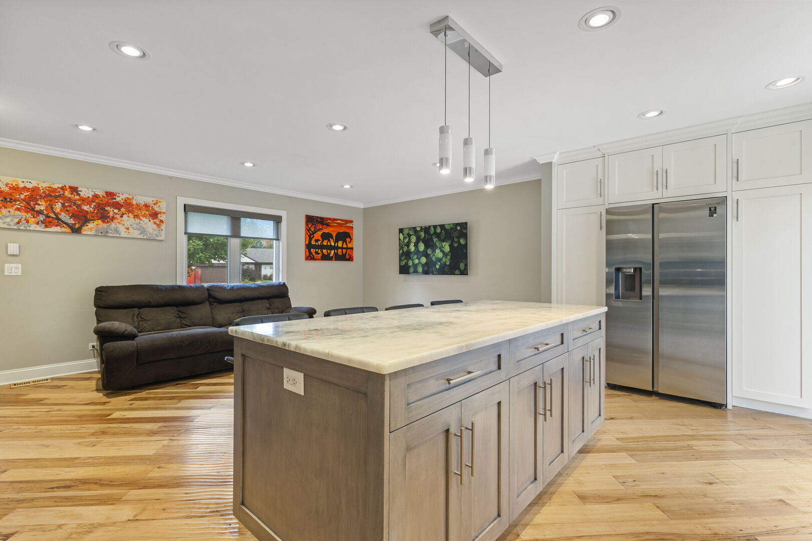 307 Albright Court, Vernon Hills, IL 60061