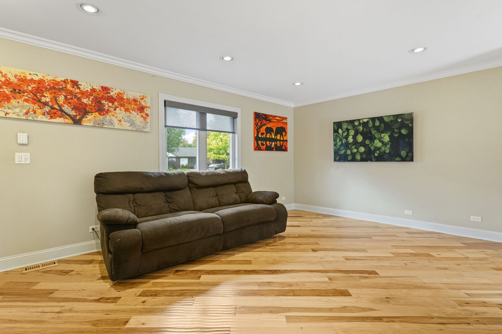 307 Albright Court, Vernon Hills, IL 60061