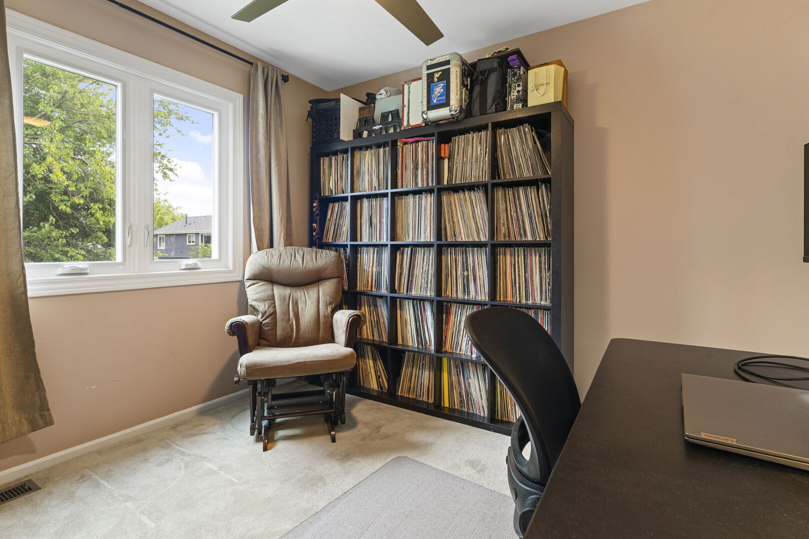 307 Albright Court, Vernon Hills, IL 60061