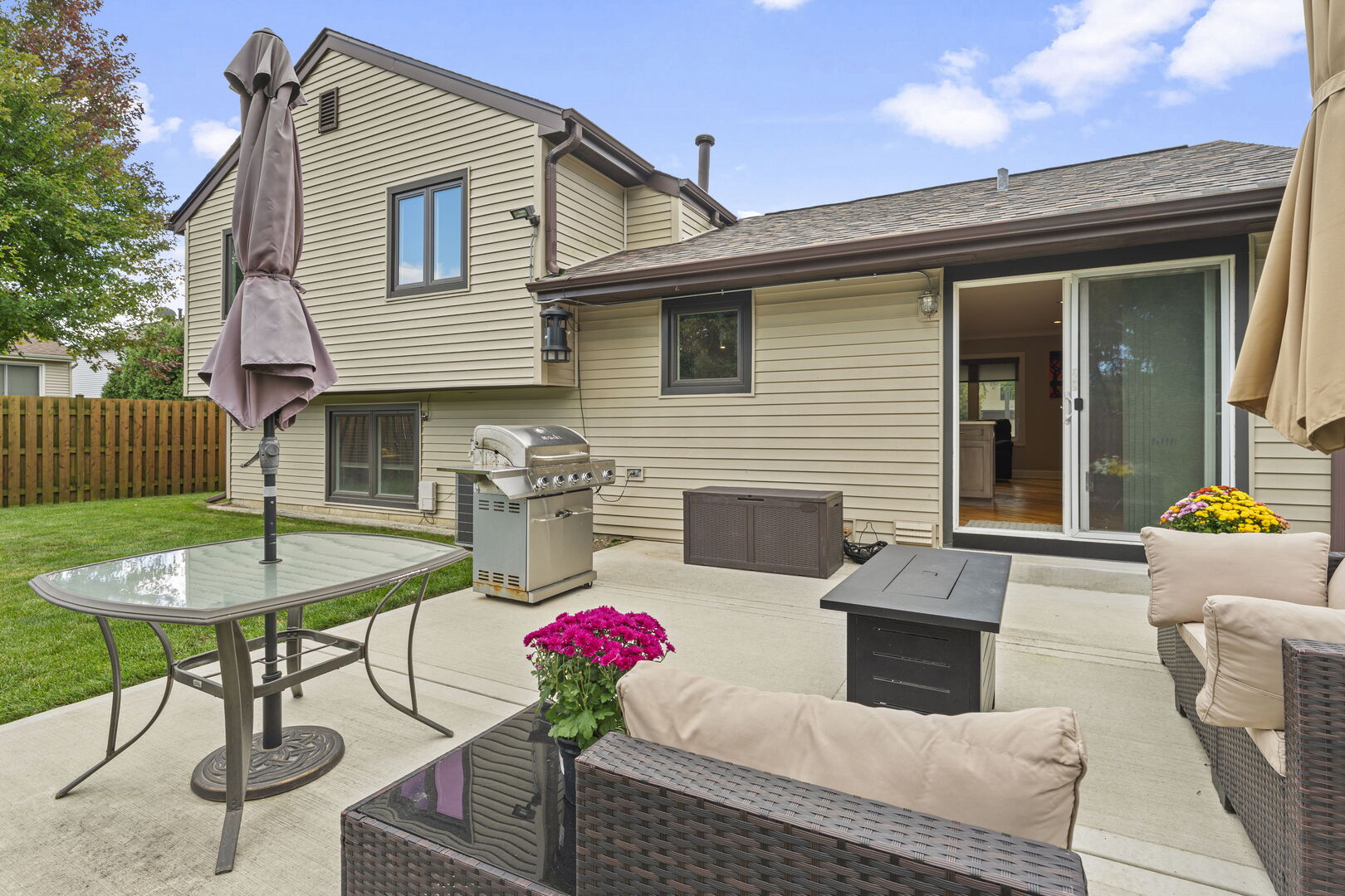 307 Albright Court, Vernon Hills, IL 60061