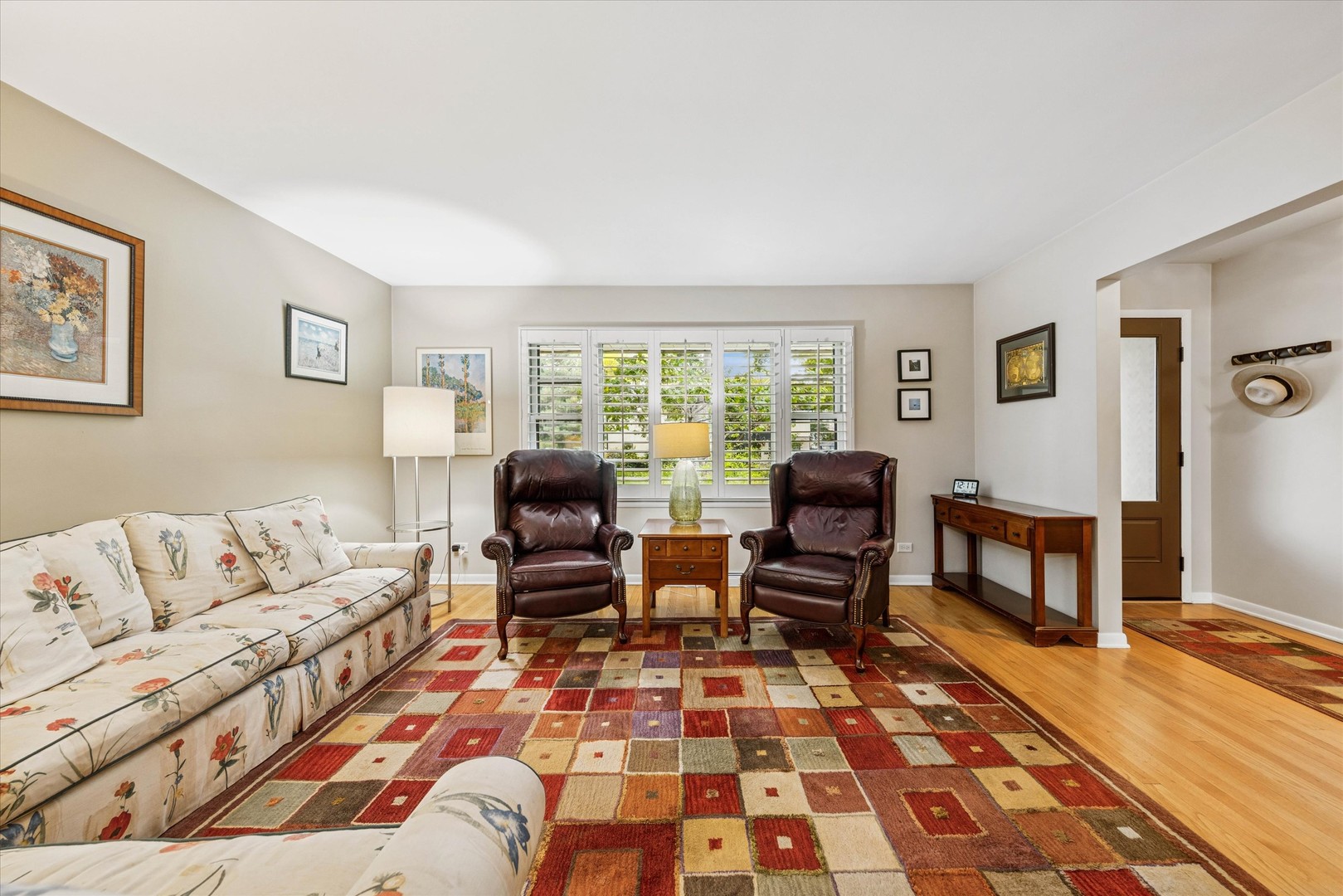 465 E Hillside Road, Naperville, IL 60540