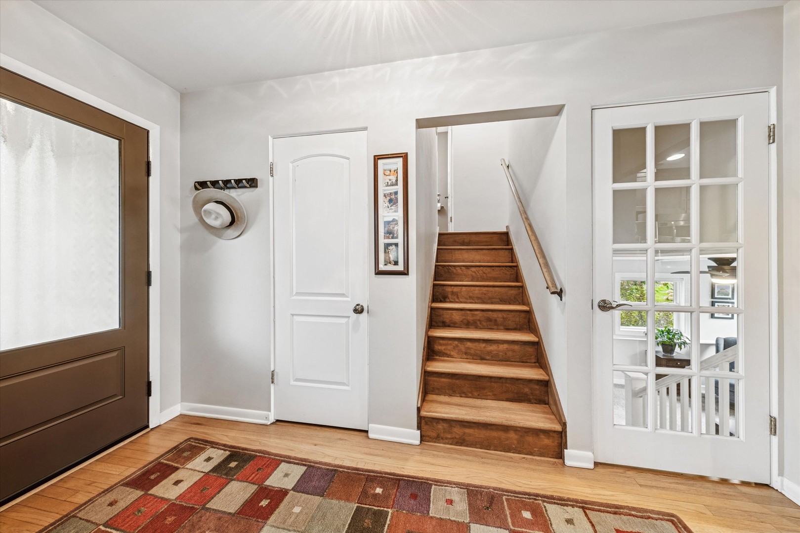 465 E Hillside Road, Naperville, IL 60540