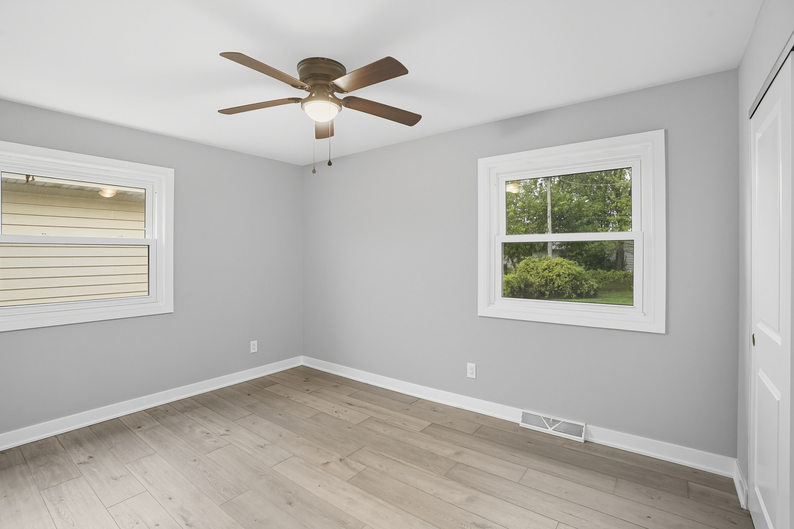 7430 W 84th Place, Crown Point, IN 46307