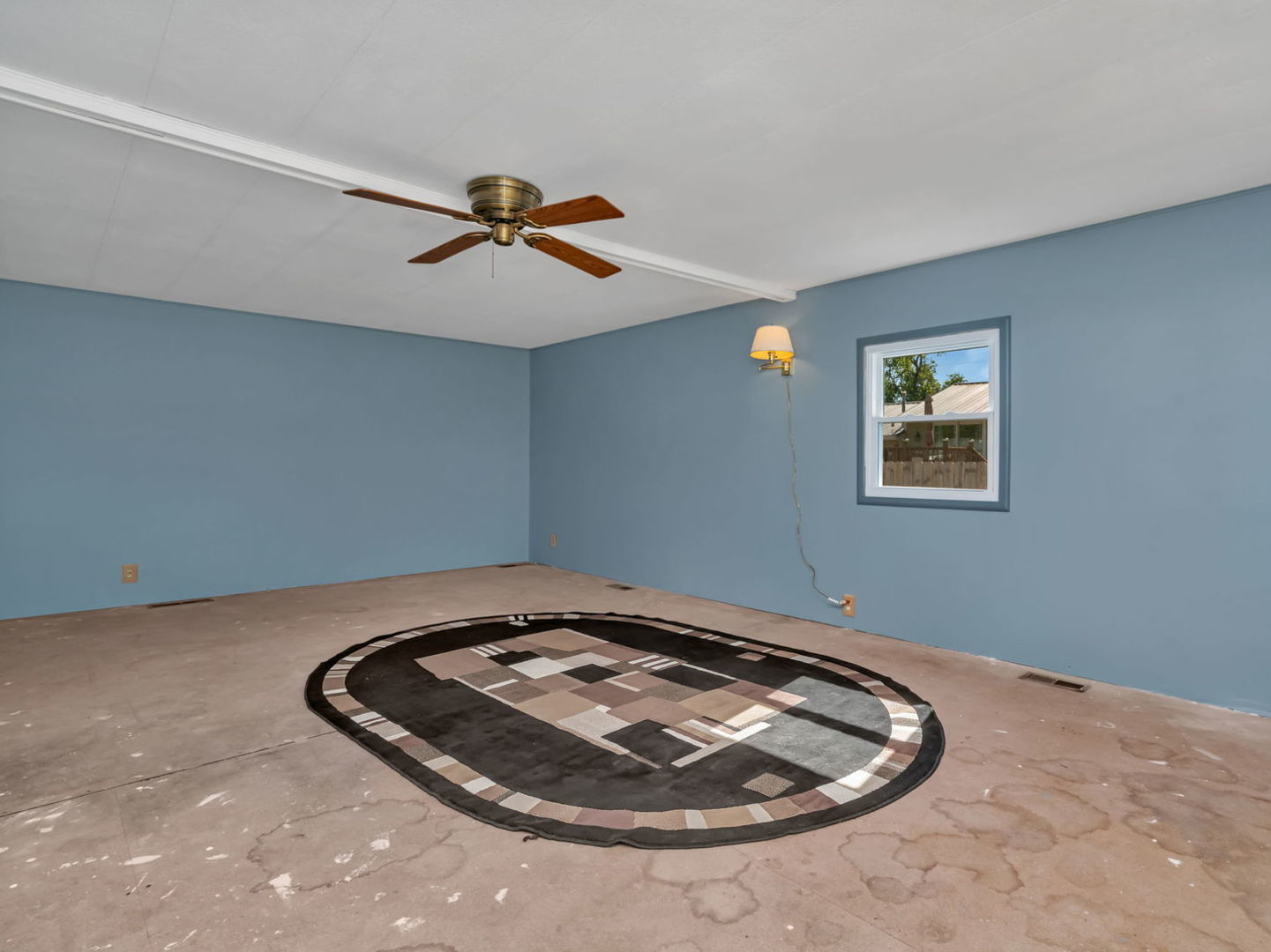 304 S EAST Street, Gardner, IL 60424