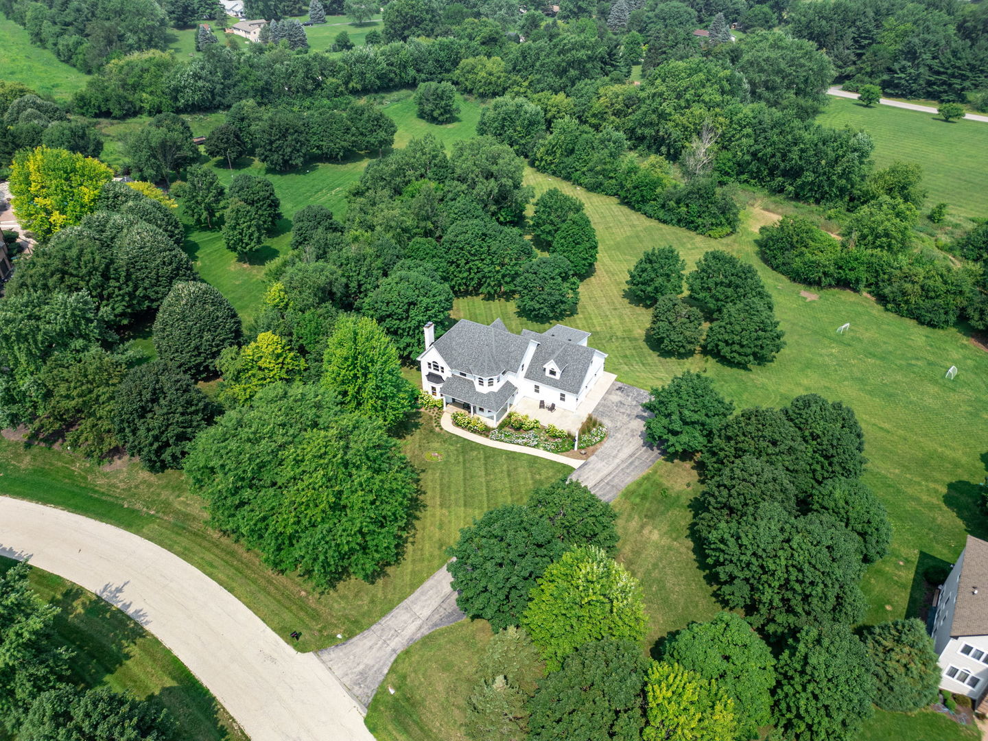 2505 Timberline Trail, Woodstock, IL 60098
