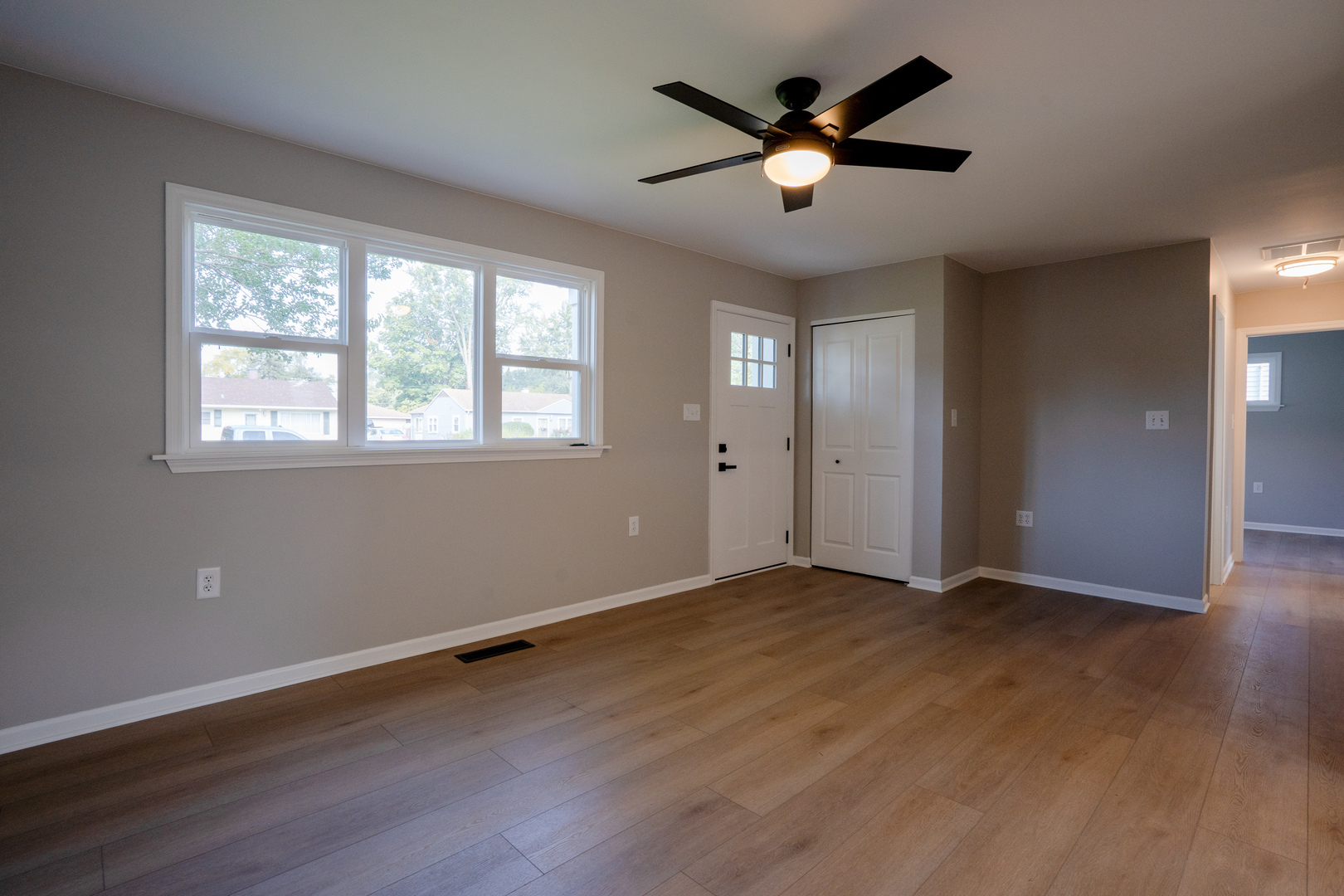 116 Saint Jude Avenue, Joliet, IL 60436