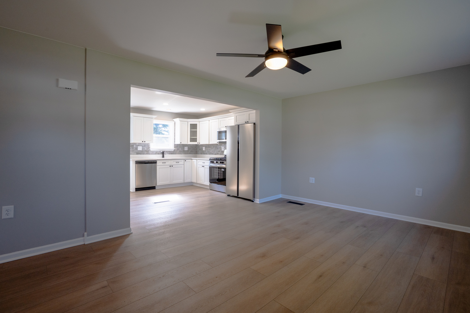 116 Saint Jude Avenue, Joliet, IL 60436