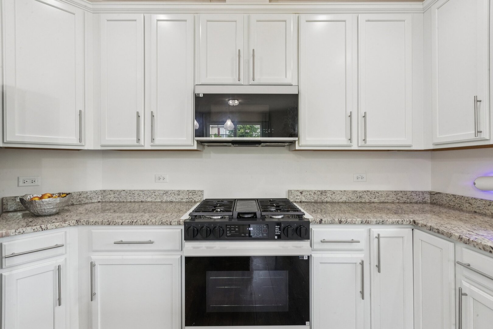 1911 Continental Avenue, Naperville, IL 60563