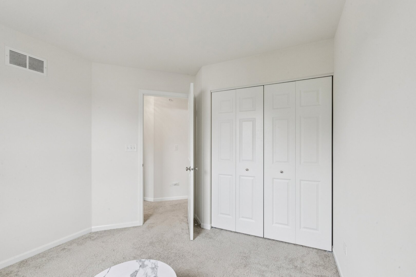 1911 Continental Avenue, Naperville, IL 60563