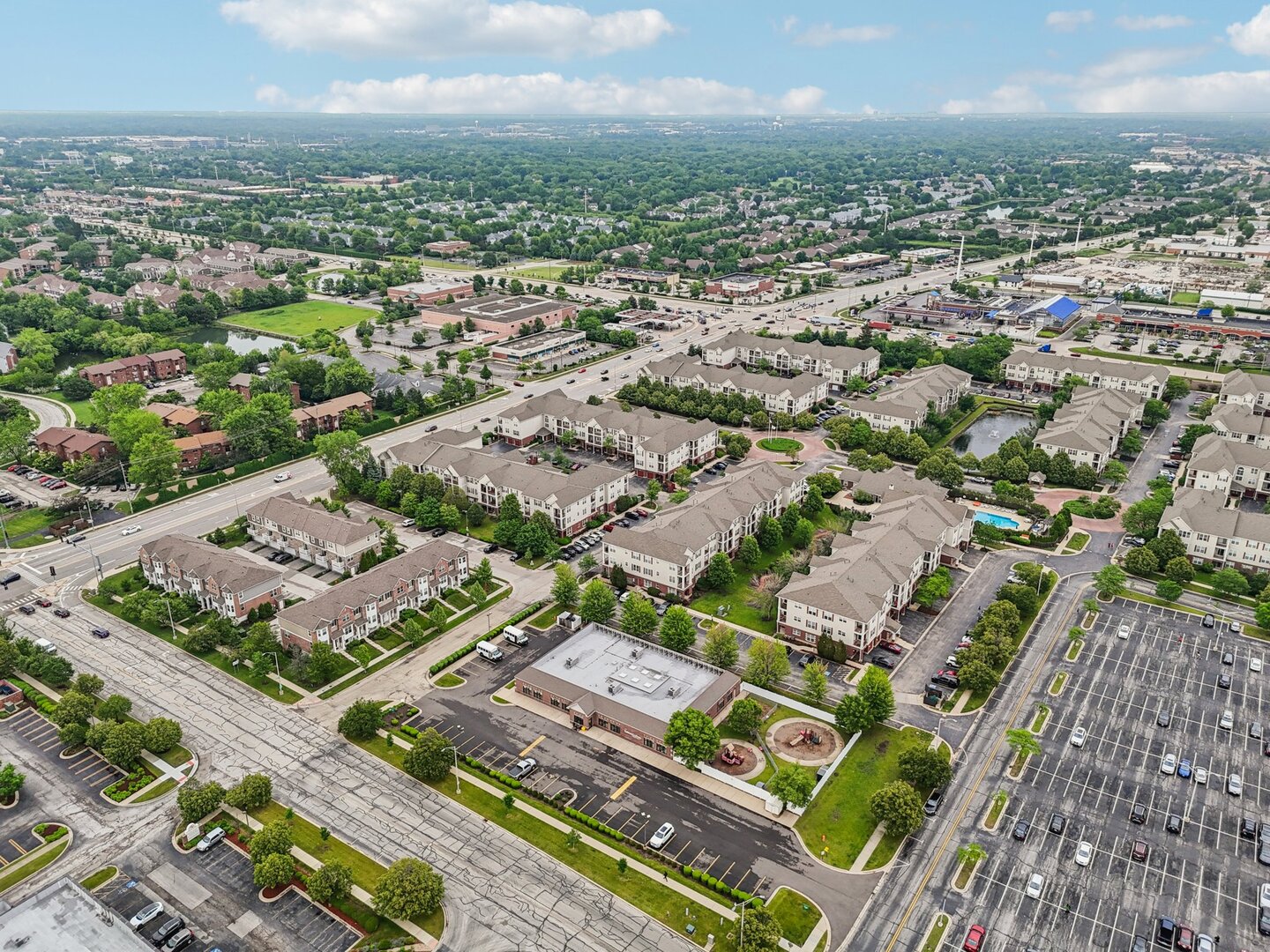 1911 Continental Avenue, Naperville, IL 60563