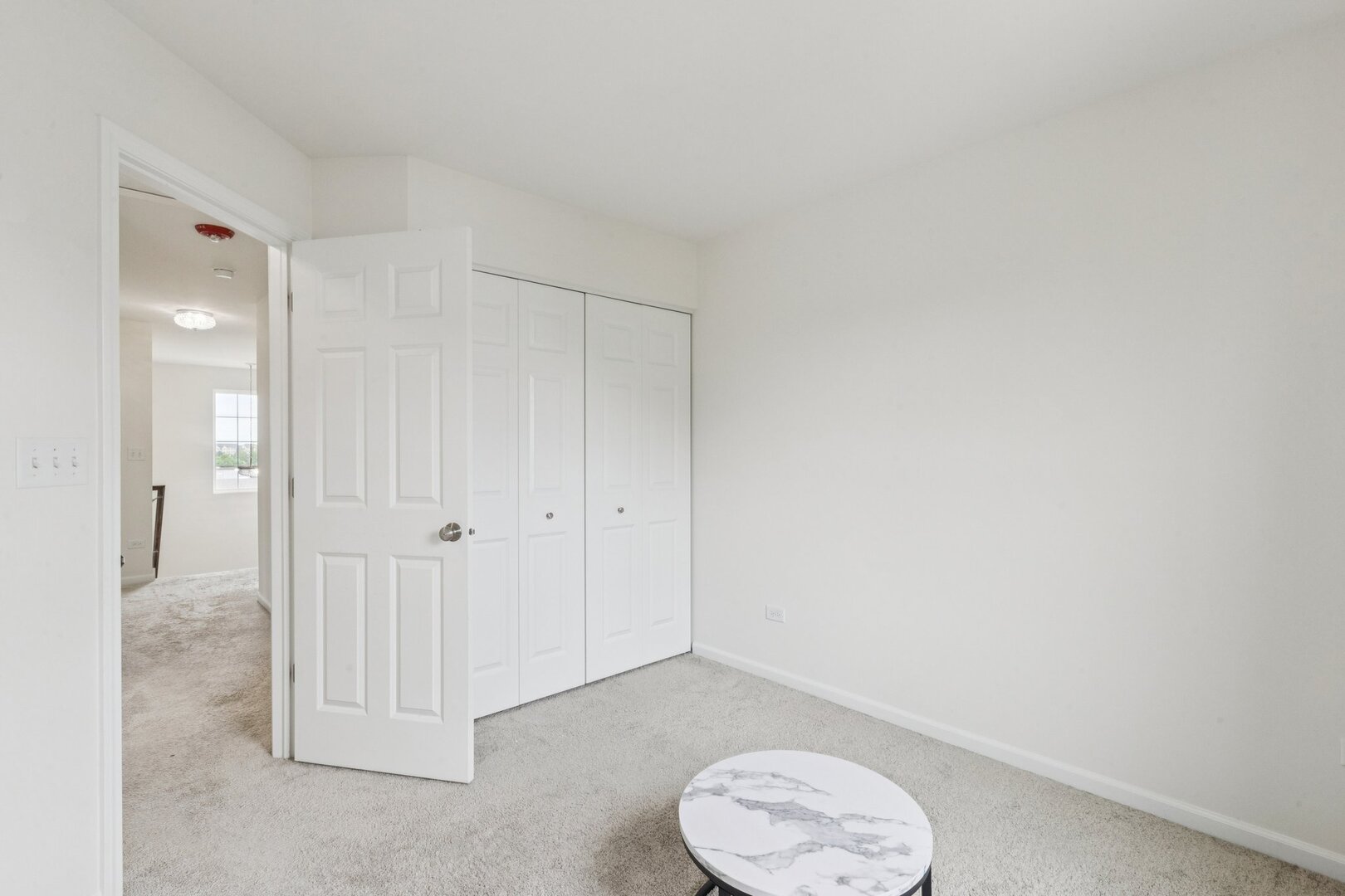 1911 Continental Avenue, Naperville, IL 60563