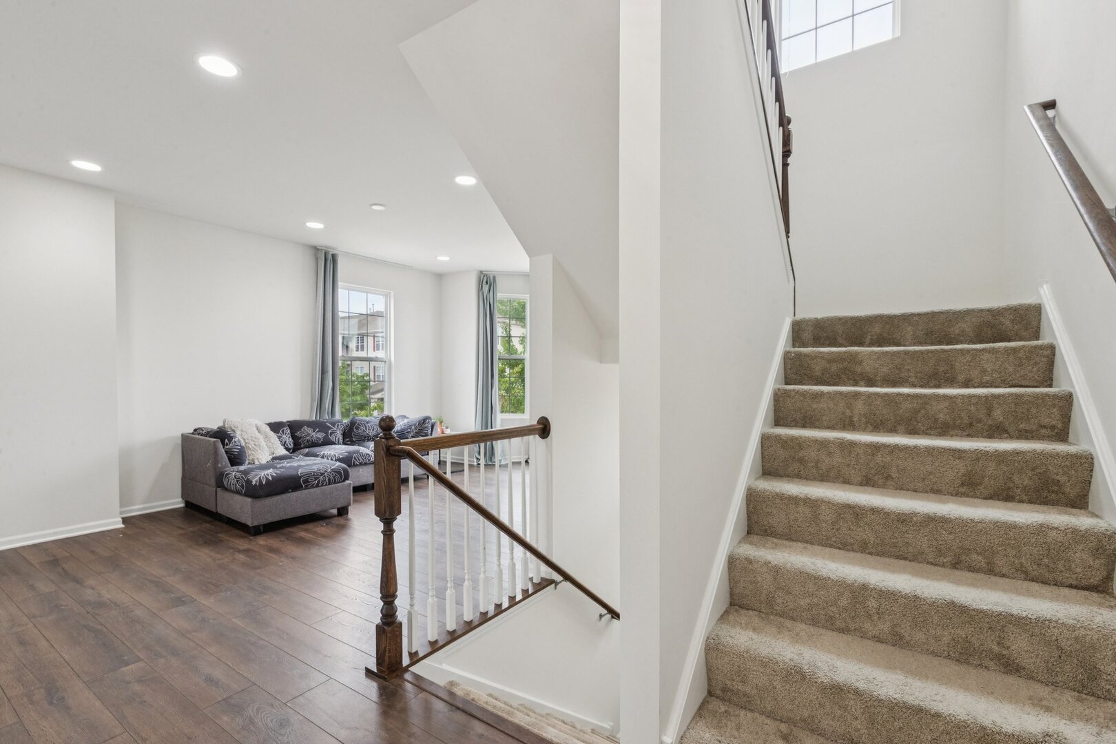 1911 Continental Avenue, Naperville, IL 60563