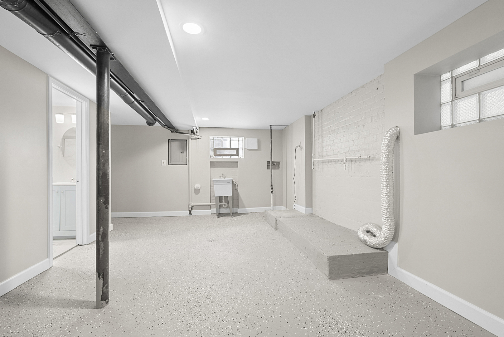 7225 S Sangamon Street, Chicago, IL 60621