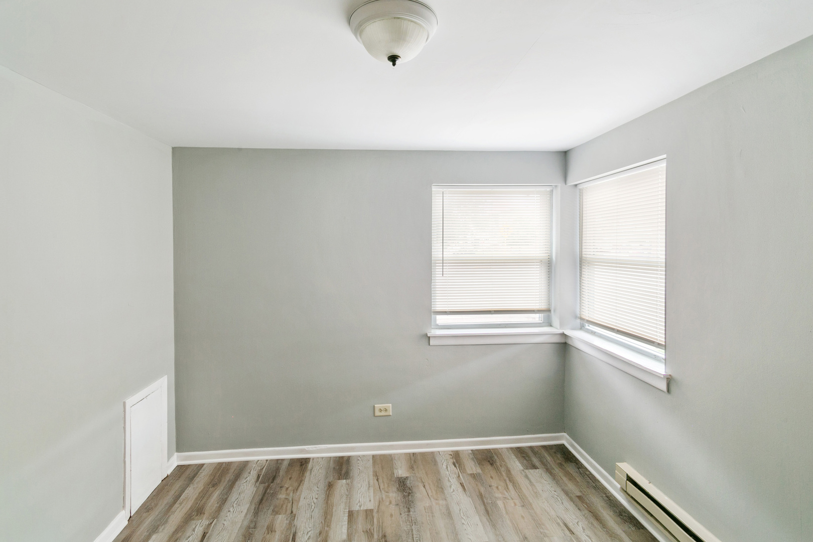 805 N 22nd Avenue #1, Melrose Park, IL 60160