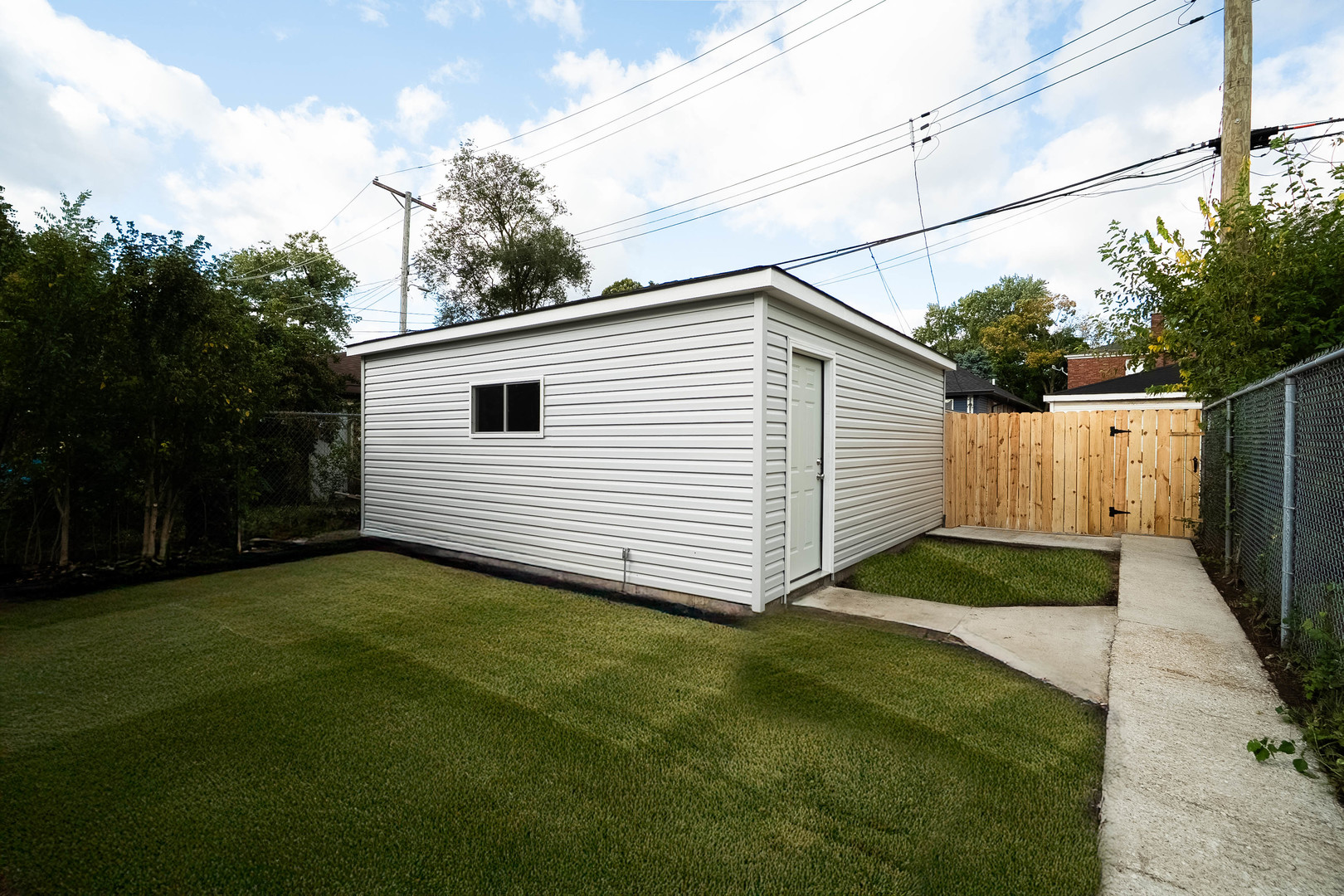 7642 S Merrill Avenue, Chicago, IL 60649