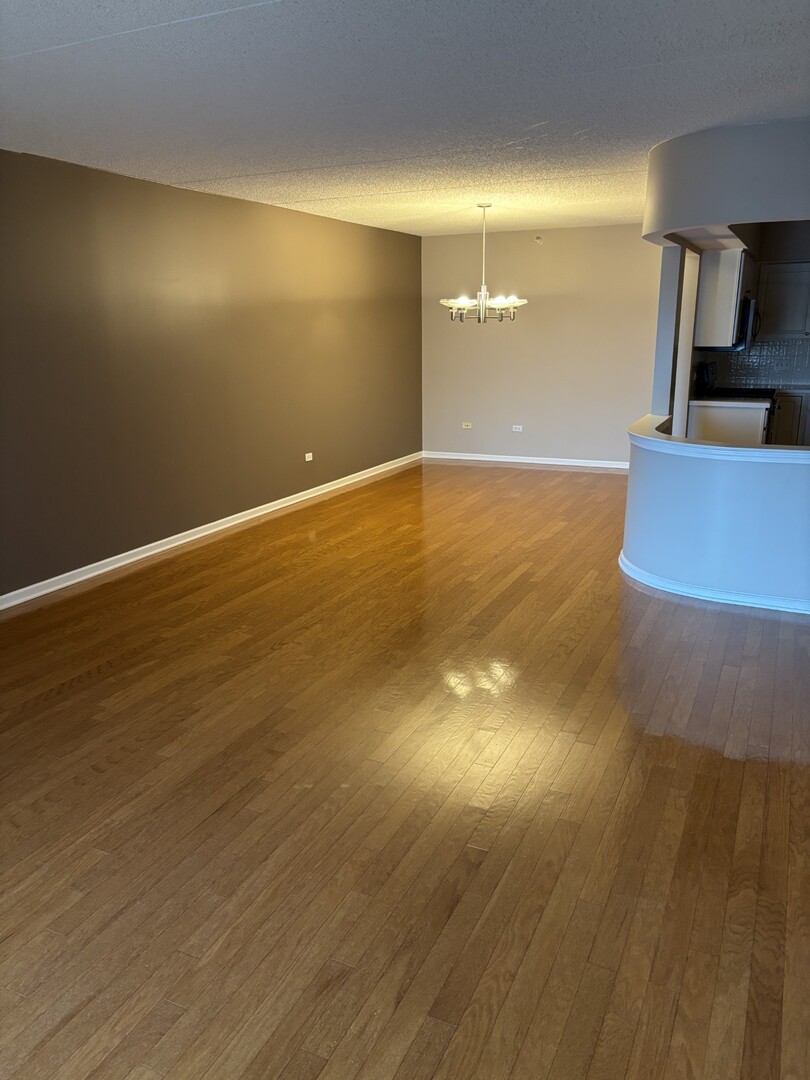 200 W Campbell Street #505, Arlington Heights, IL 60005