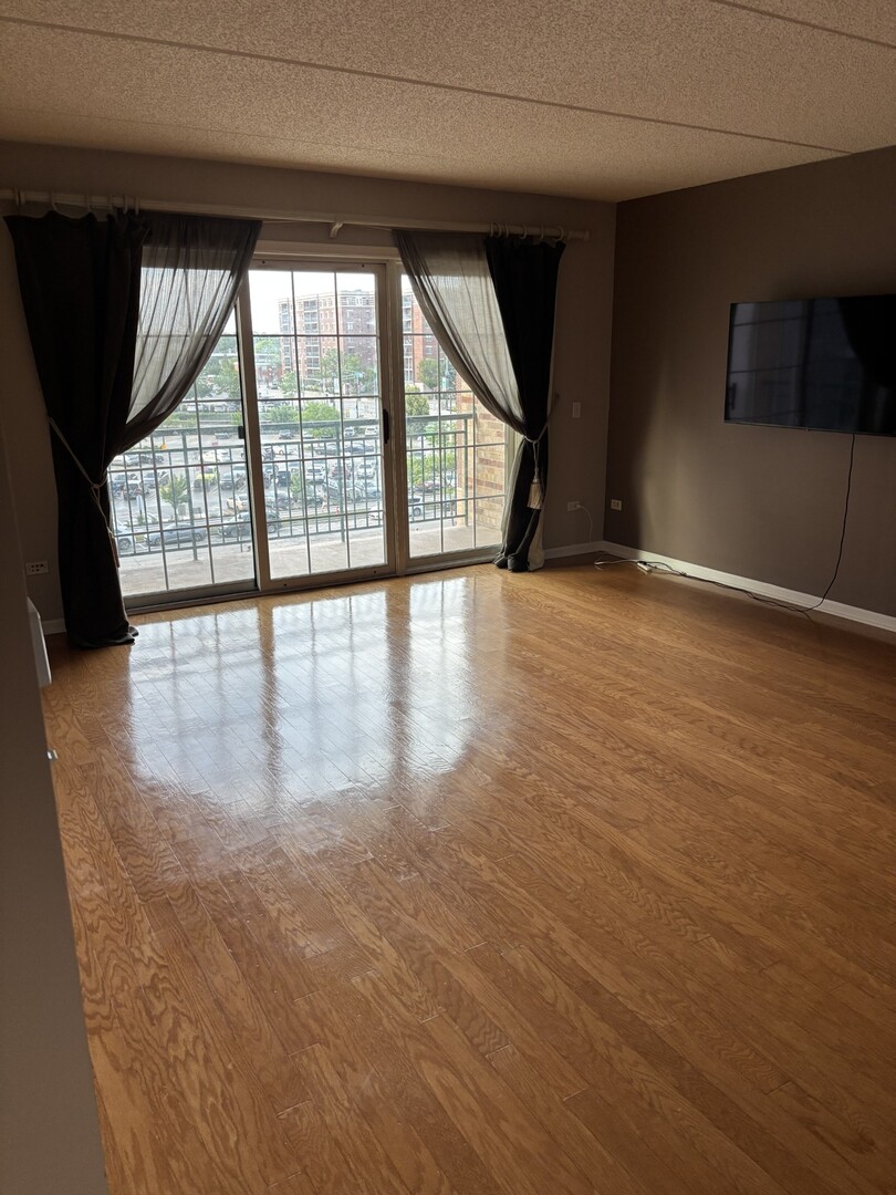 200 W Campbell Street #505, Arlington Heights, IL 60005