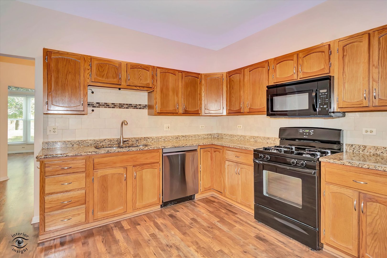 1114 TENNYSON Lane, Naperville, IL 60540