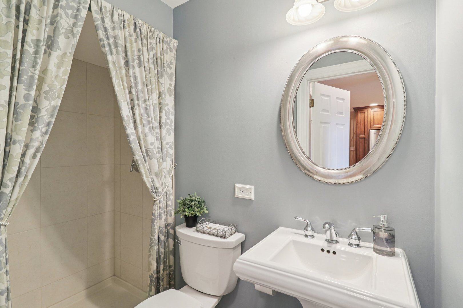 13411 Westgate Court, Orland Park, IL 60462