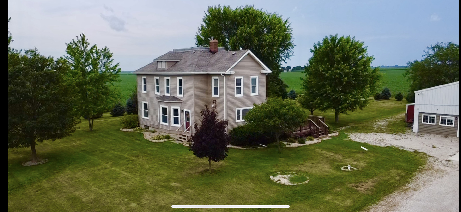 4731 E 10th Road, Earlville, IL 60518