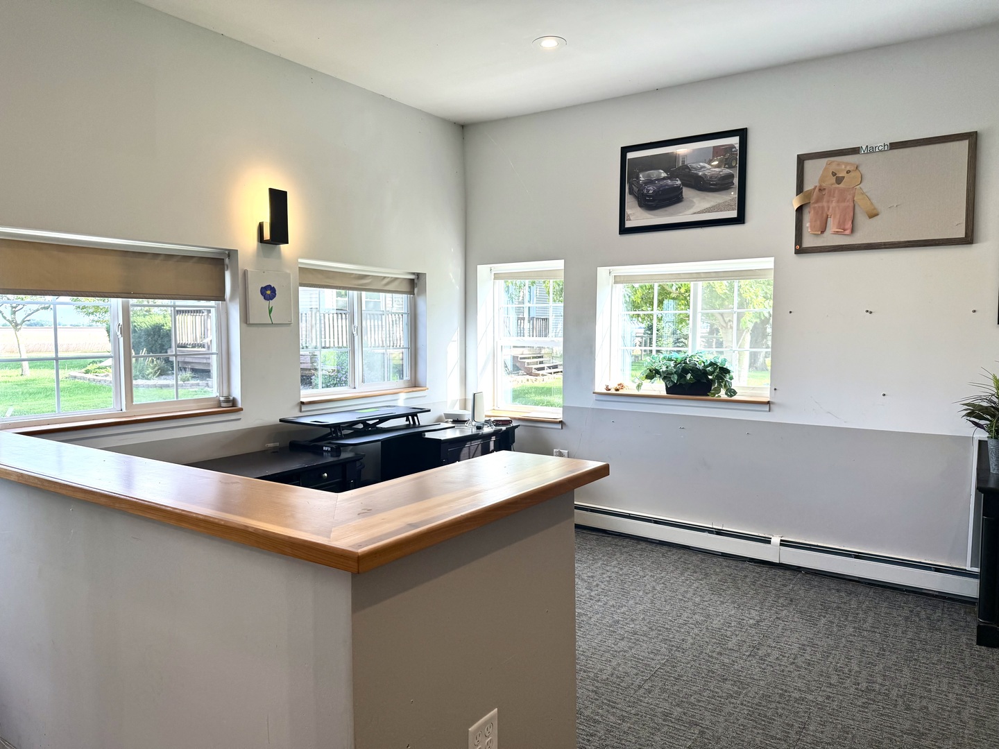 4731 E 10th Road, Earlville, IL 60518
