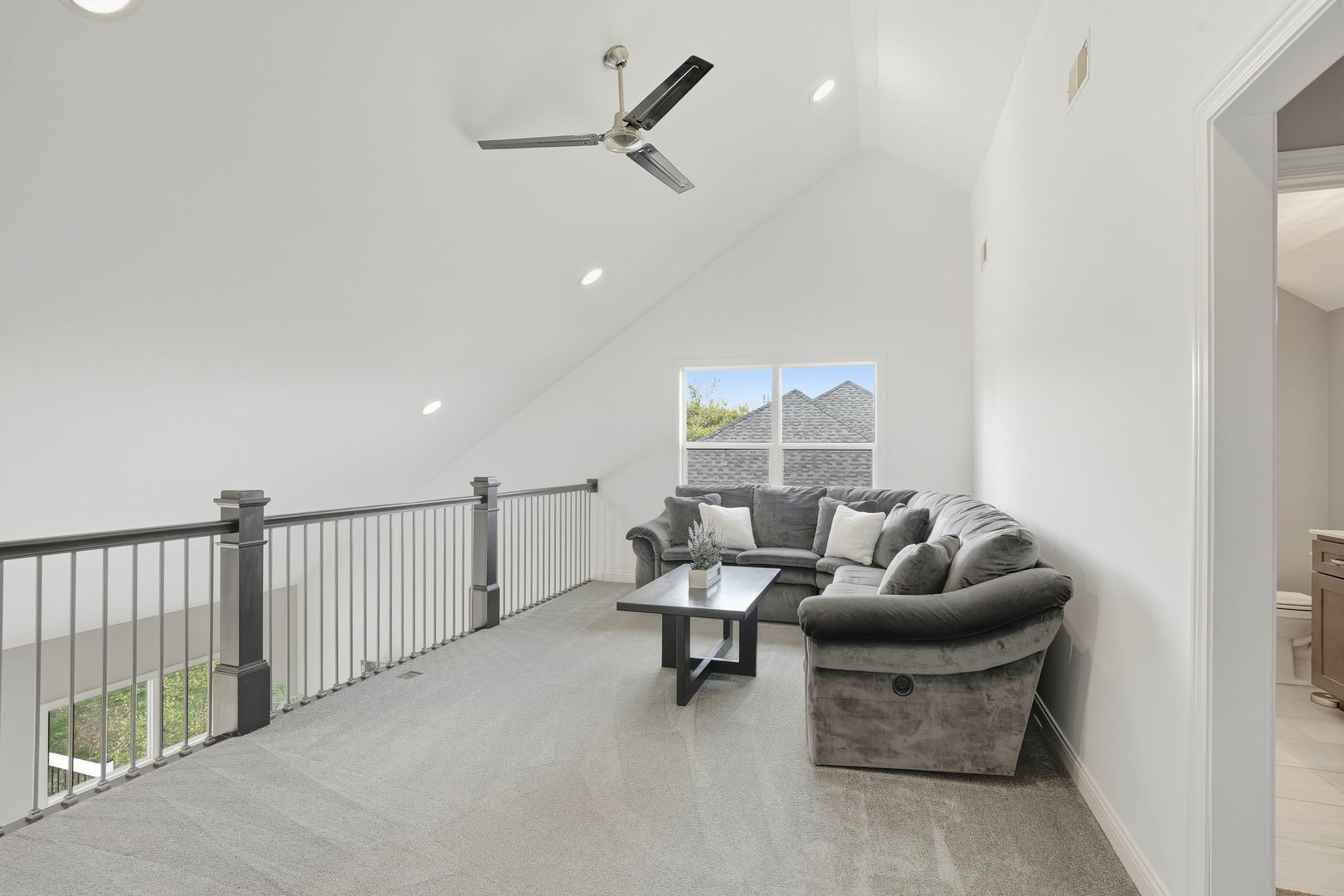 2438 Braeburn Place, Schererville, IN 46375