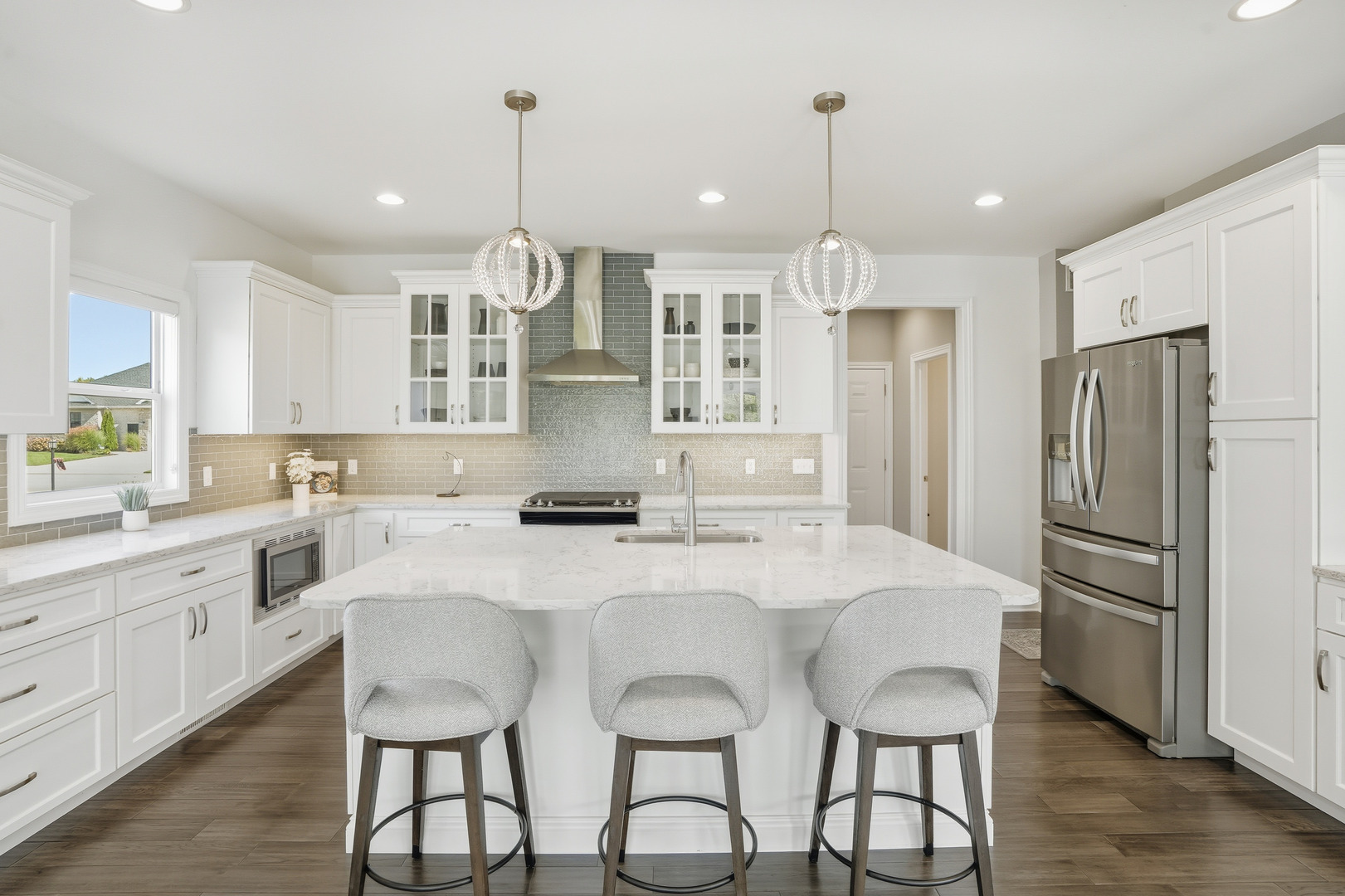 2438 Braeburn Place, Schererville, IN 46375