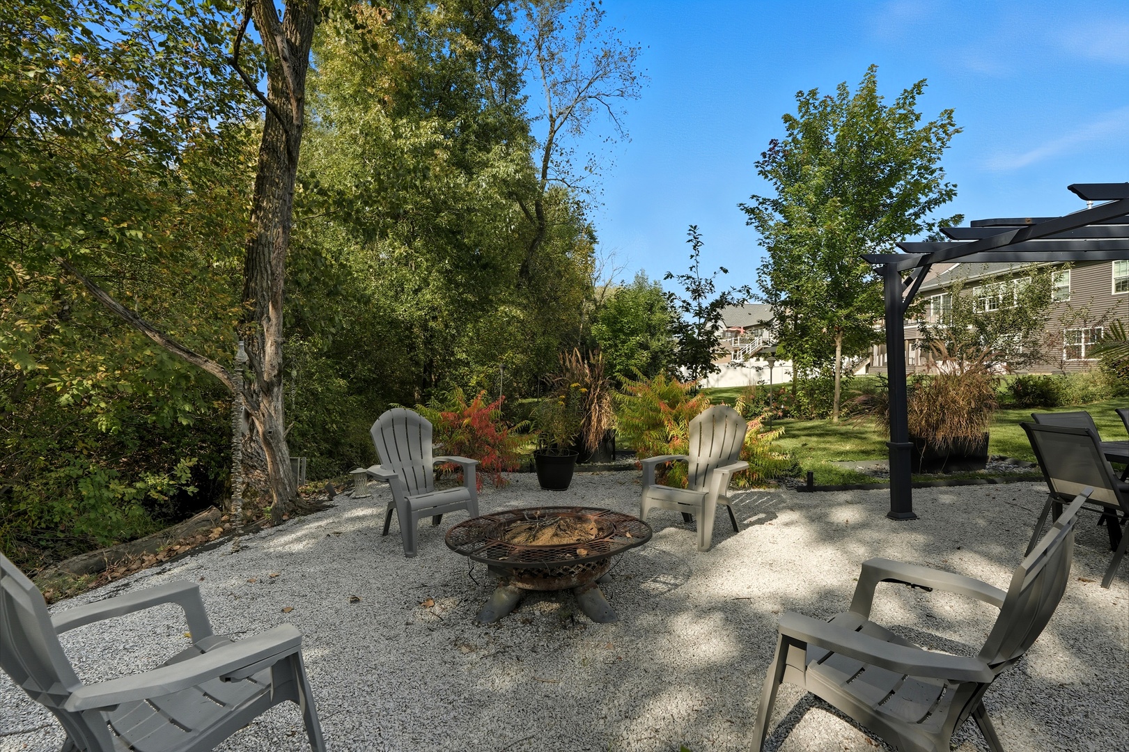 2438 Braeburn Place, Schererville, IN 46375