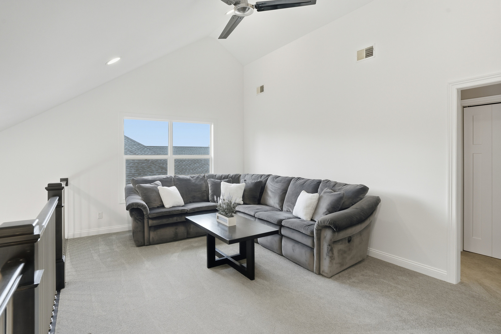 2438 Braeburn Place, Schererville, IN 46375