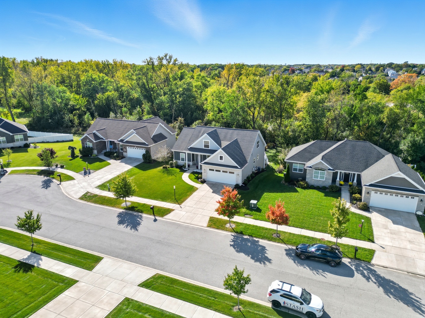 2438 Braeburn Place, Schererville, IN 46375
