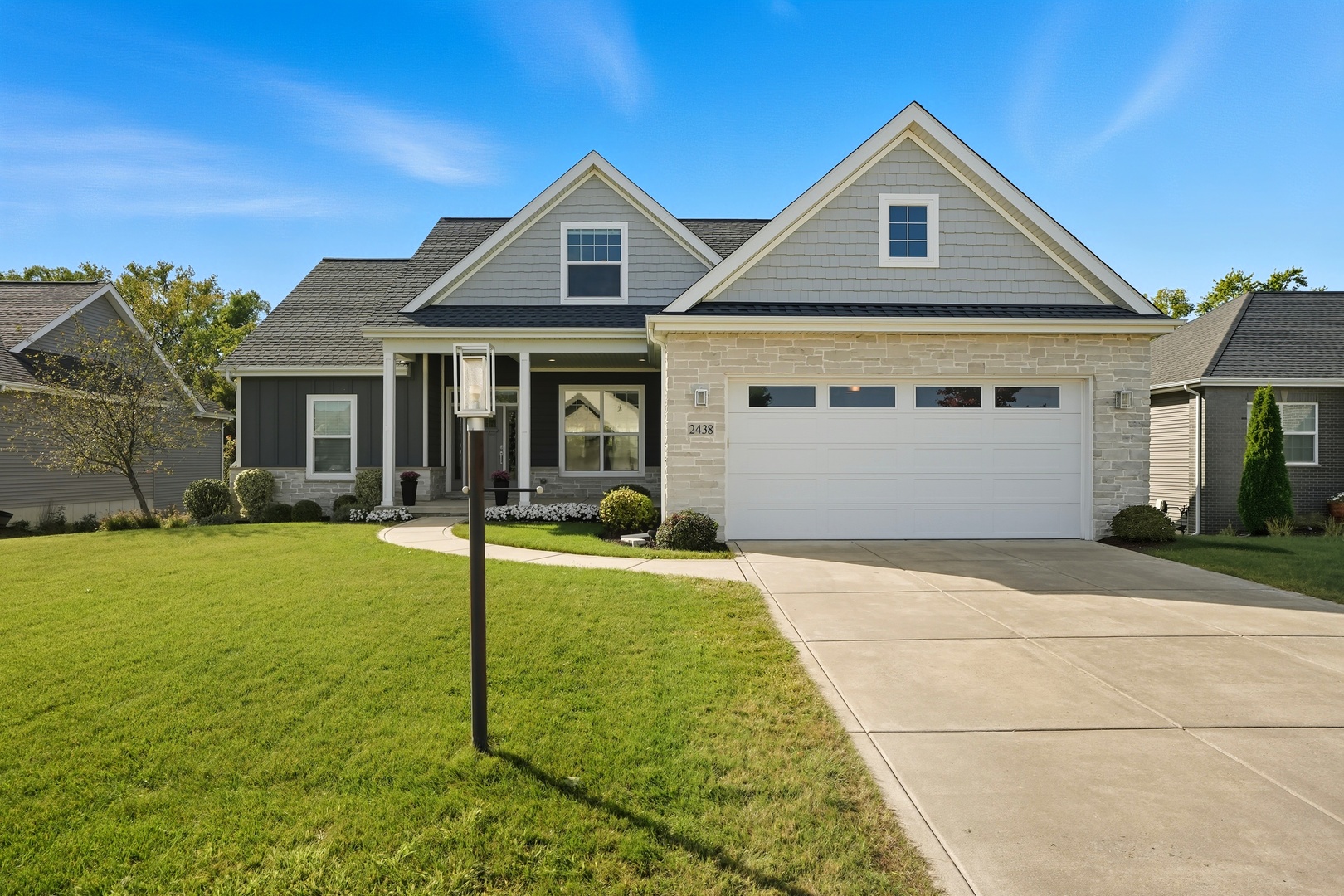 2438 Braeburn Place, Schererville, IN 46375