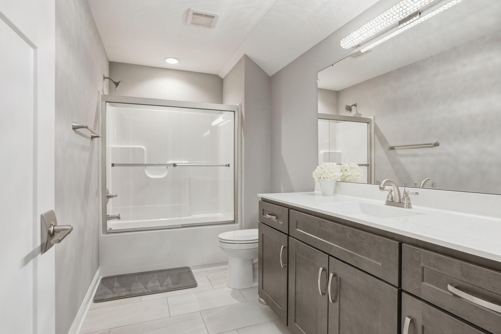 2438 Braeburn Place, Schererville, IN 46375