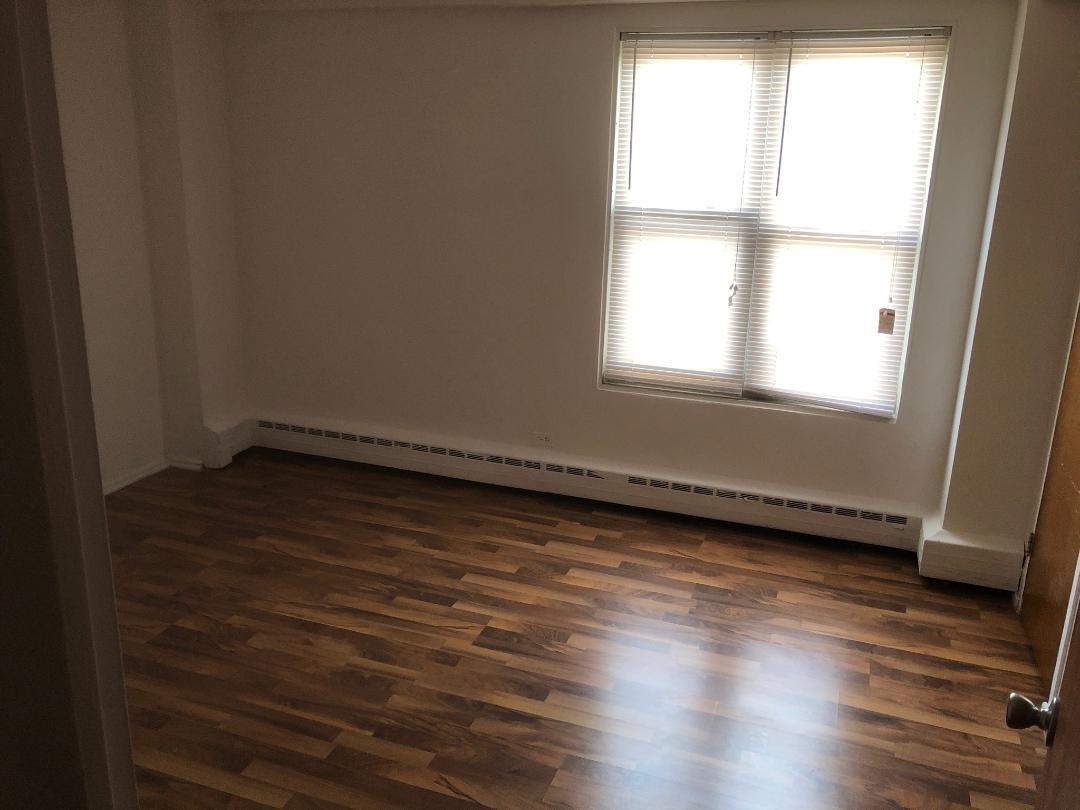 2600 W Berwyn Avenue #403, Chicago, IL 60625