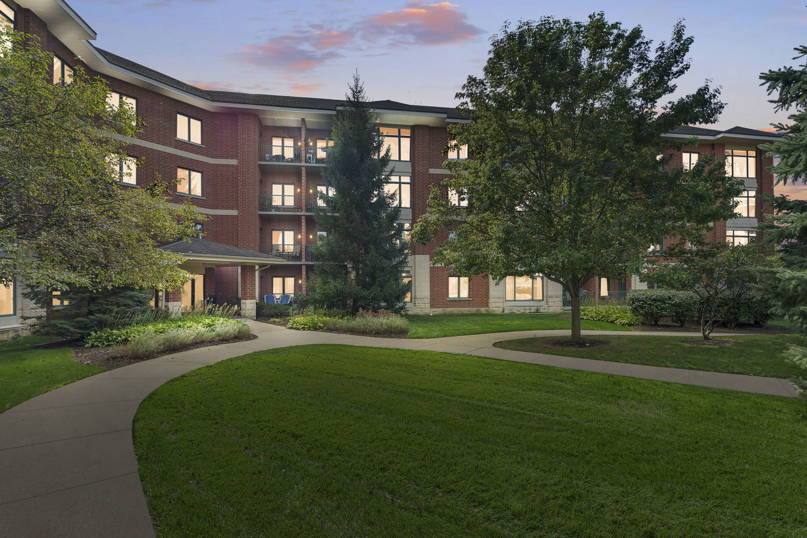 855 E 22nd Street #416, Lombard, IL 60148