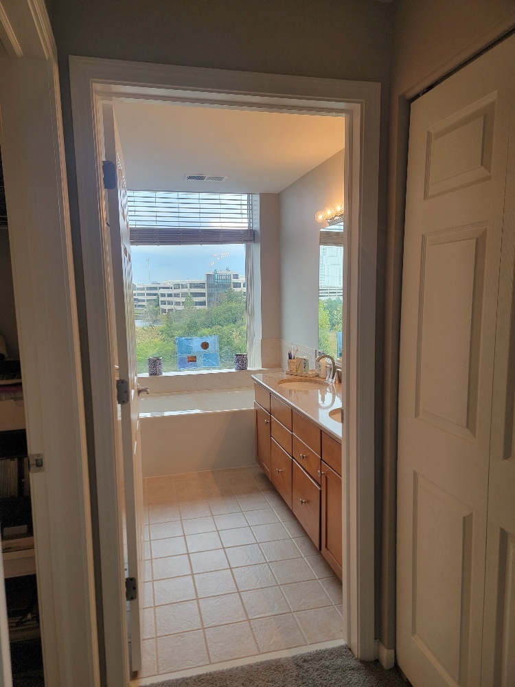 855 E 22nd Street #416, Lombard, IL 60148