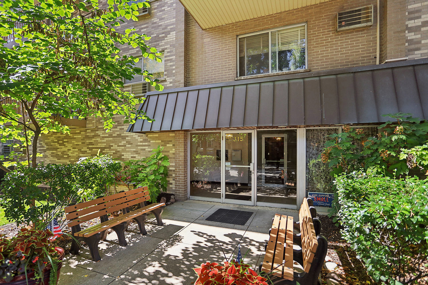 315 Marengo Avenue #2H, Forest Park, IL 60130