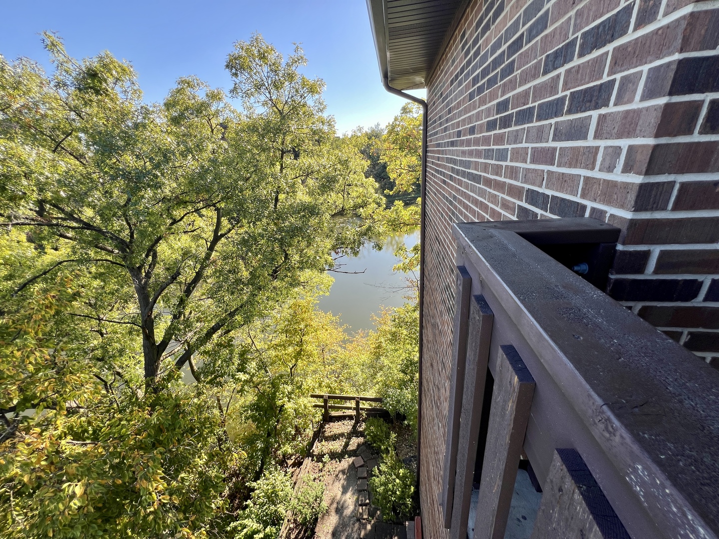 5985 Lakeside Place #302, Tinley Park, IL 60477