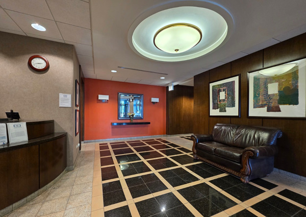 6700 S South Shore Drive #21E, Chicago, IL 60649