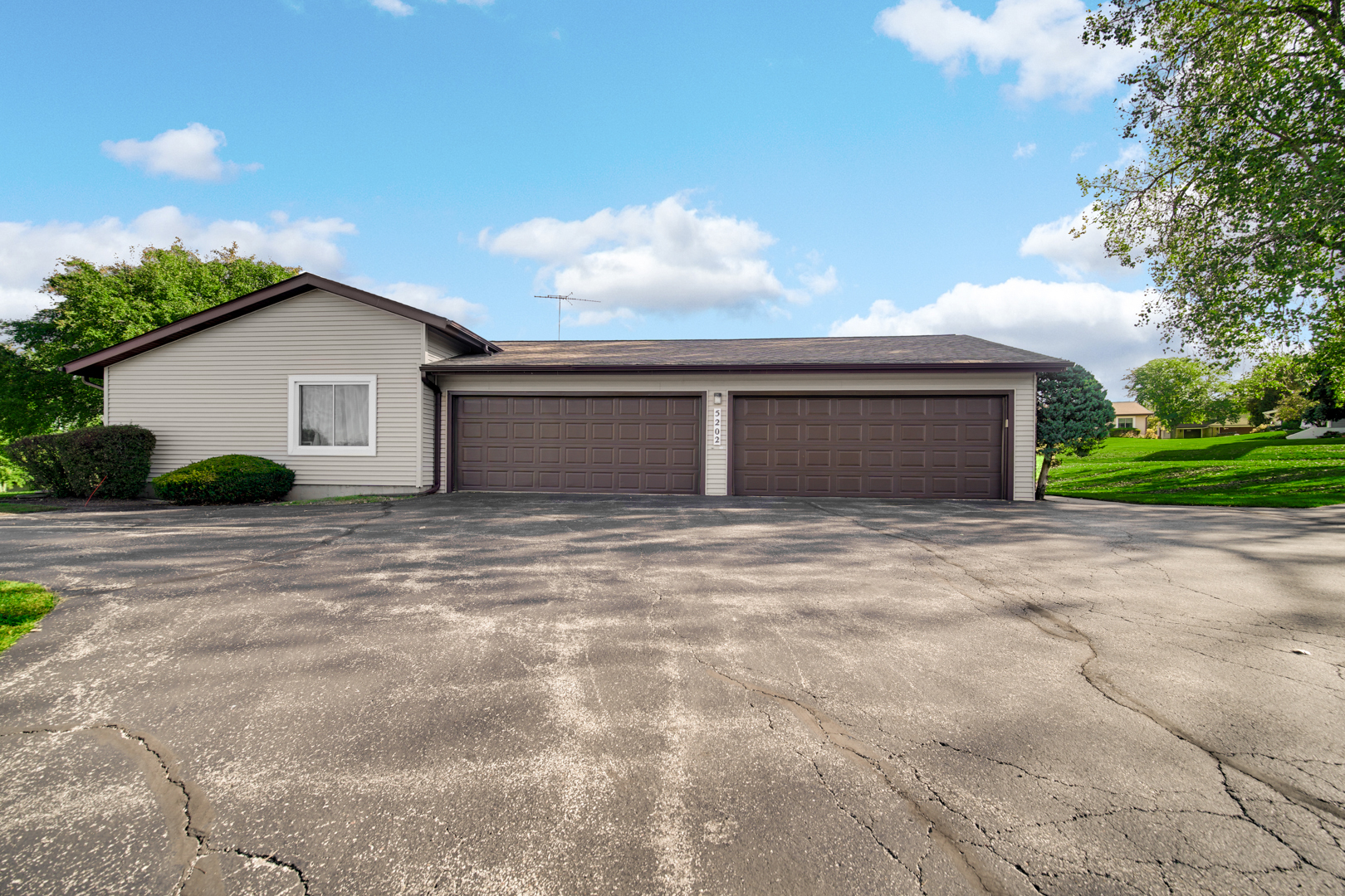 5202 Winslow Circle #C, McHenry, IL 60050