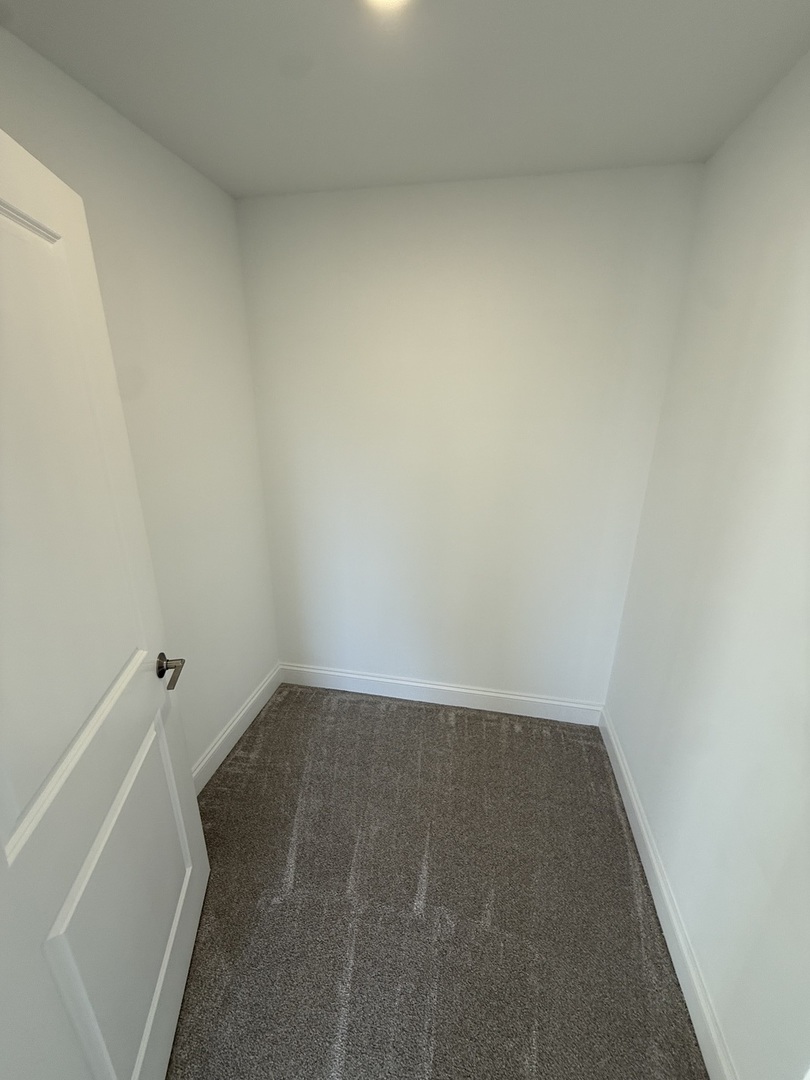 1920 EDMONDS Avenue, New Lenox, IL 60451