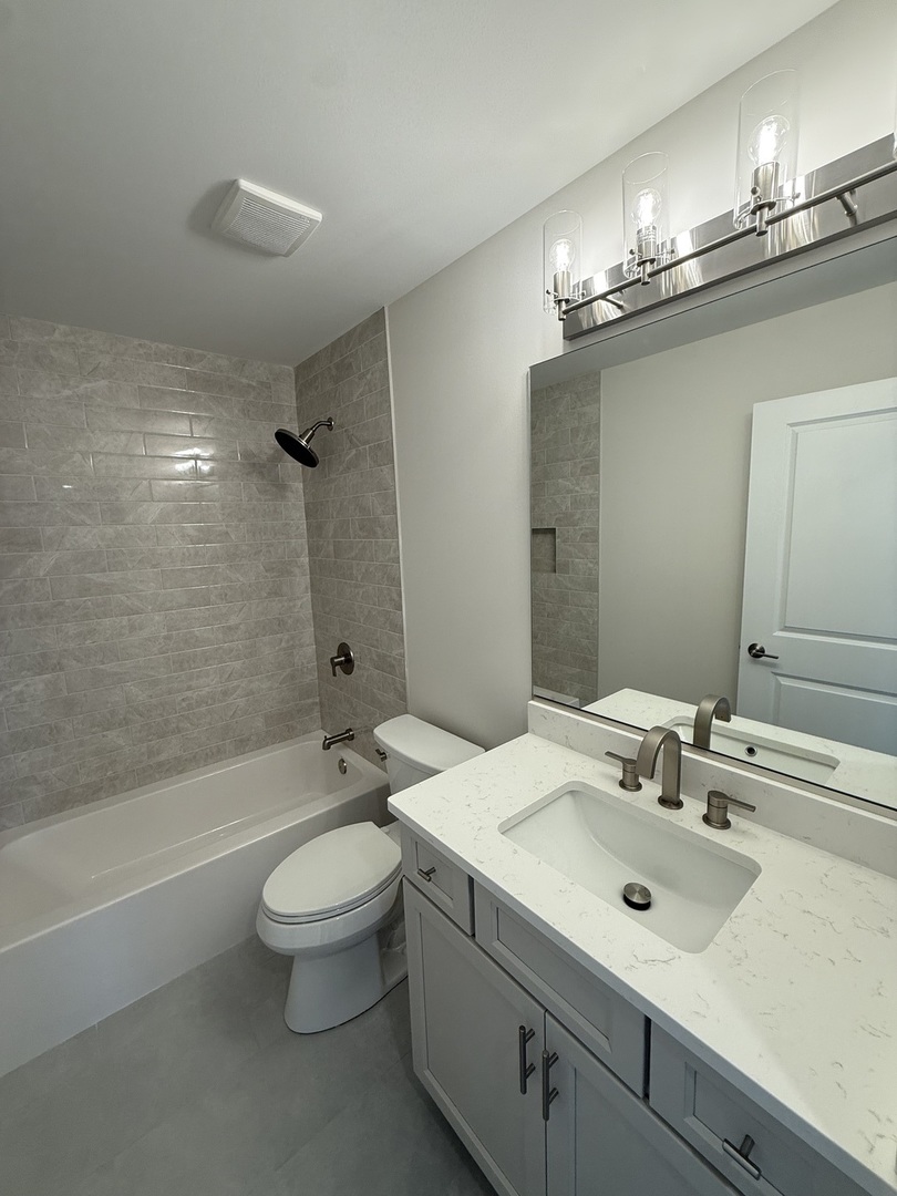 1920 EDMONDS Avenue, New Lenox, IL 60451