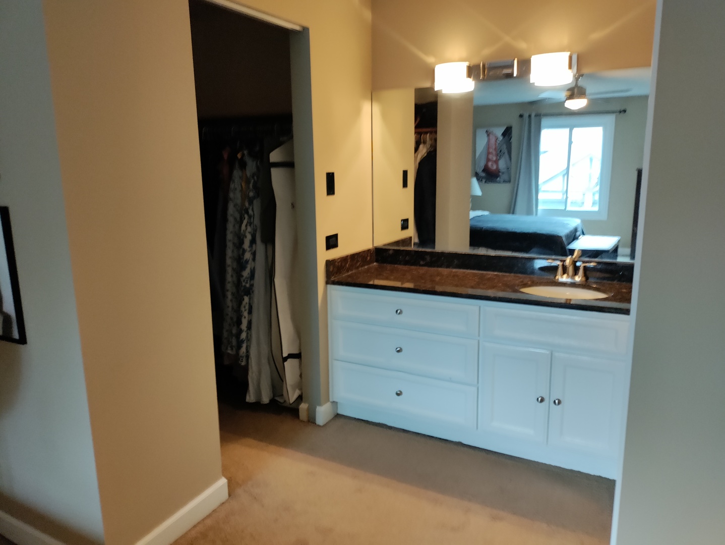 11126 Cottonwood Drive #11D, Palos Hills, IL 60465